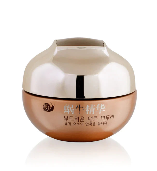 Han Jia Ne Snail Care Facial Cream 55g - Intense moisturizing and lifting skincare with snail extract.